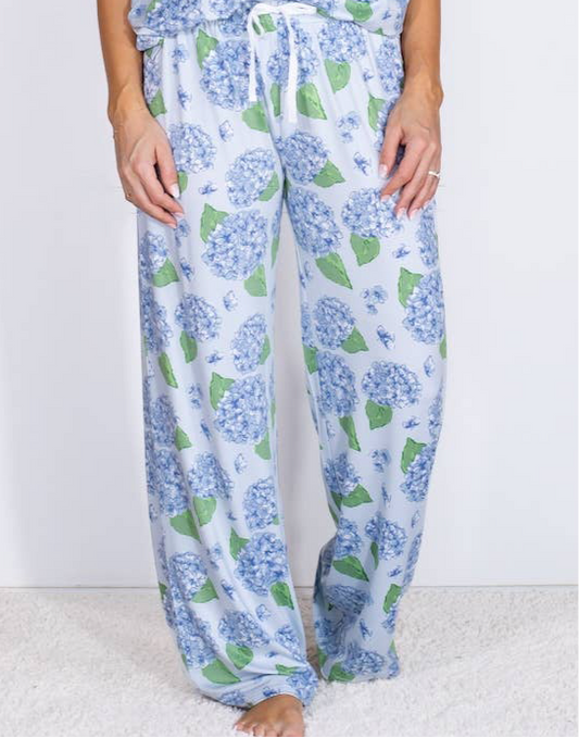 Pants & Tee Hydrangea Pajama Set