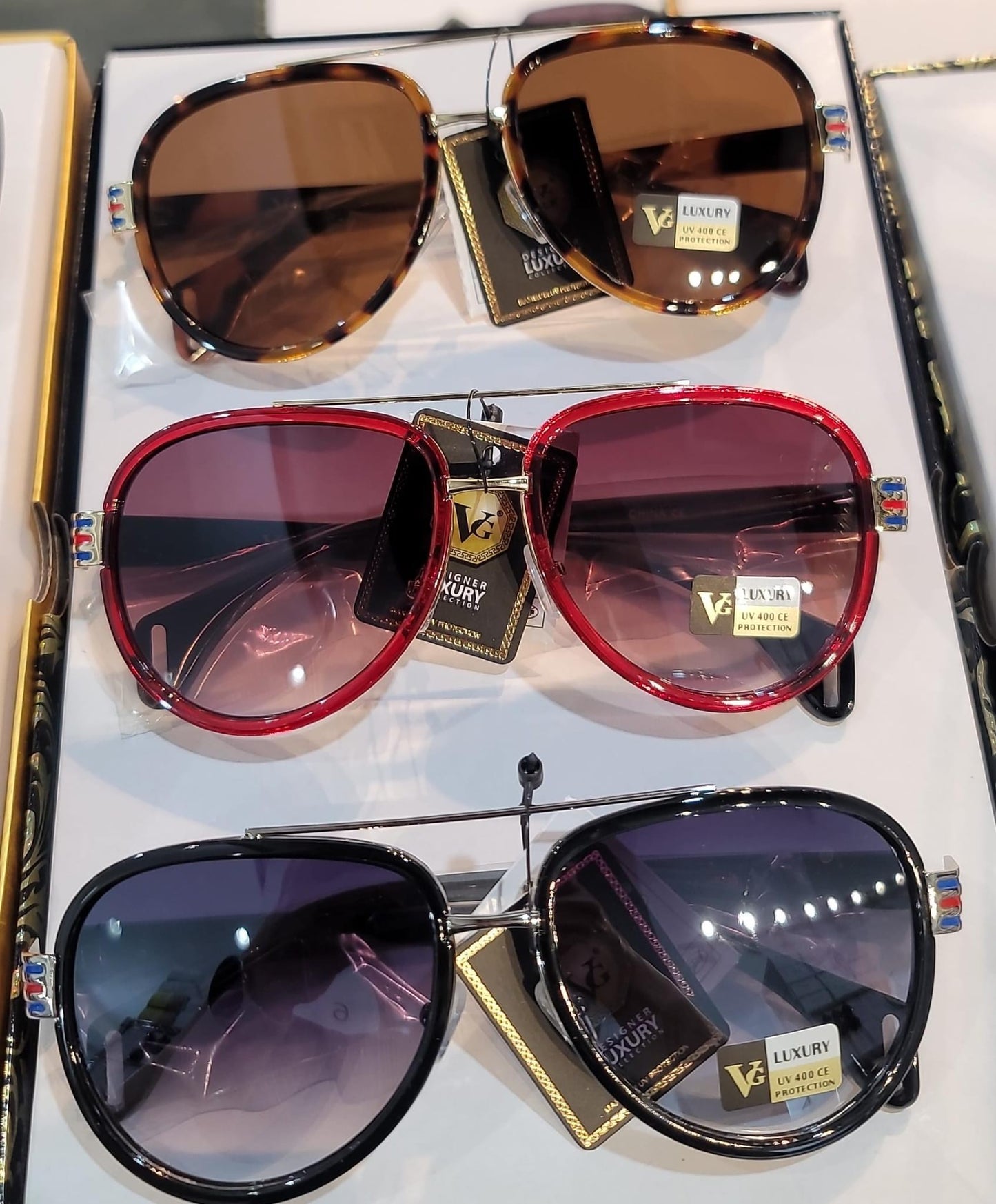 Classic Chic Aviator Sunglasses