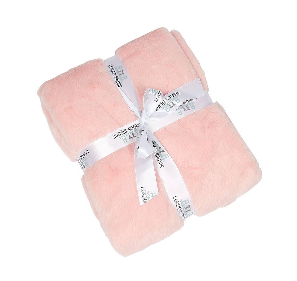 Maison Chic Light Pink Fur Blanket