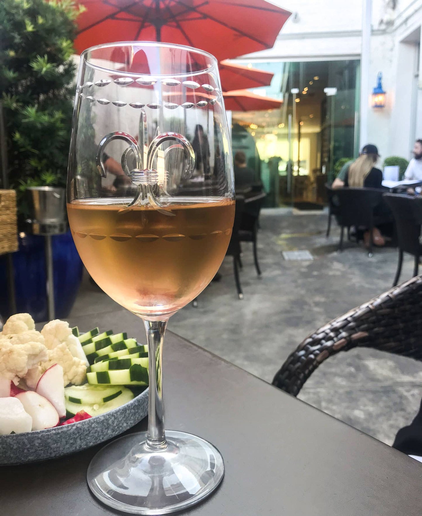 Fleur De Lis Wine Glass