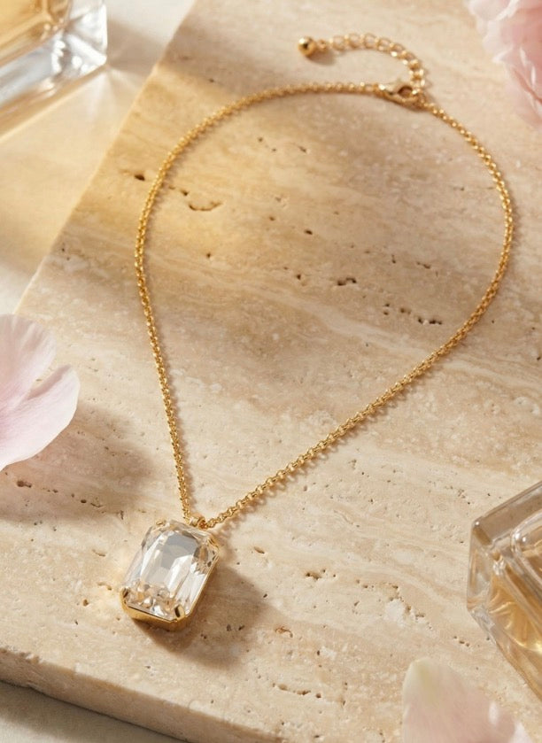Viretta Pendant Necklace-Crystal