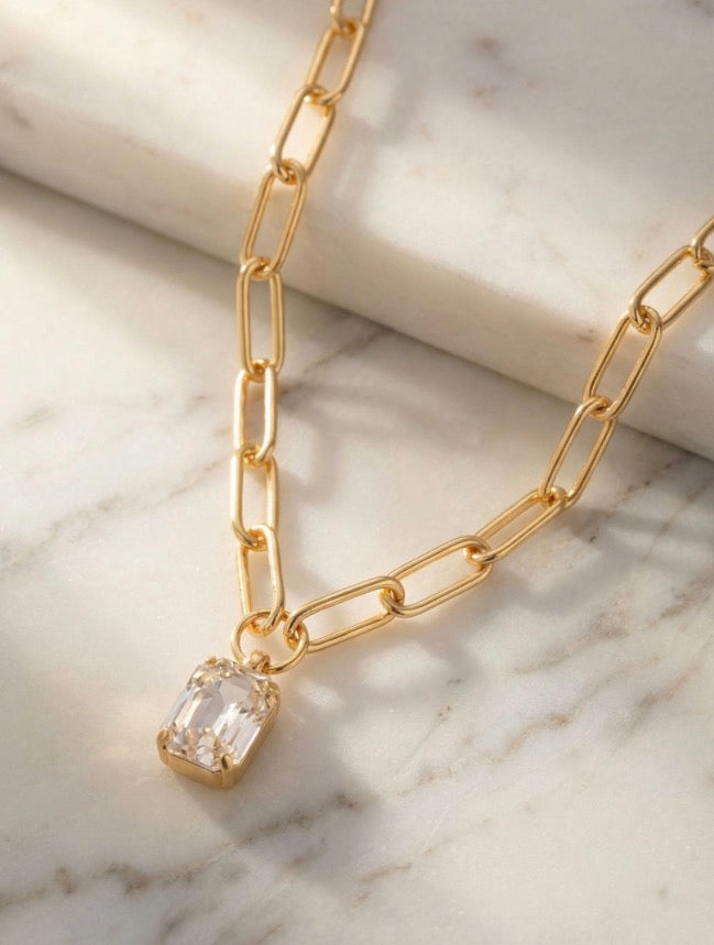 Nia Pendant Necklace-Crystal