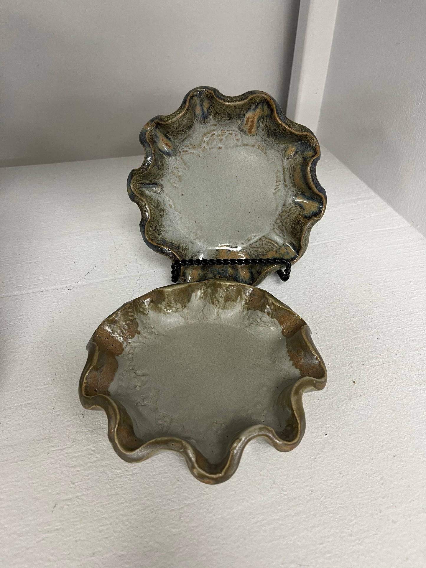 FP Round Candle Holder in River Rock