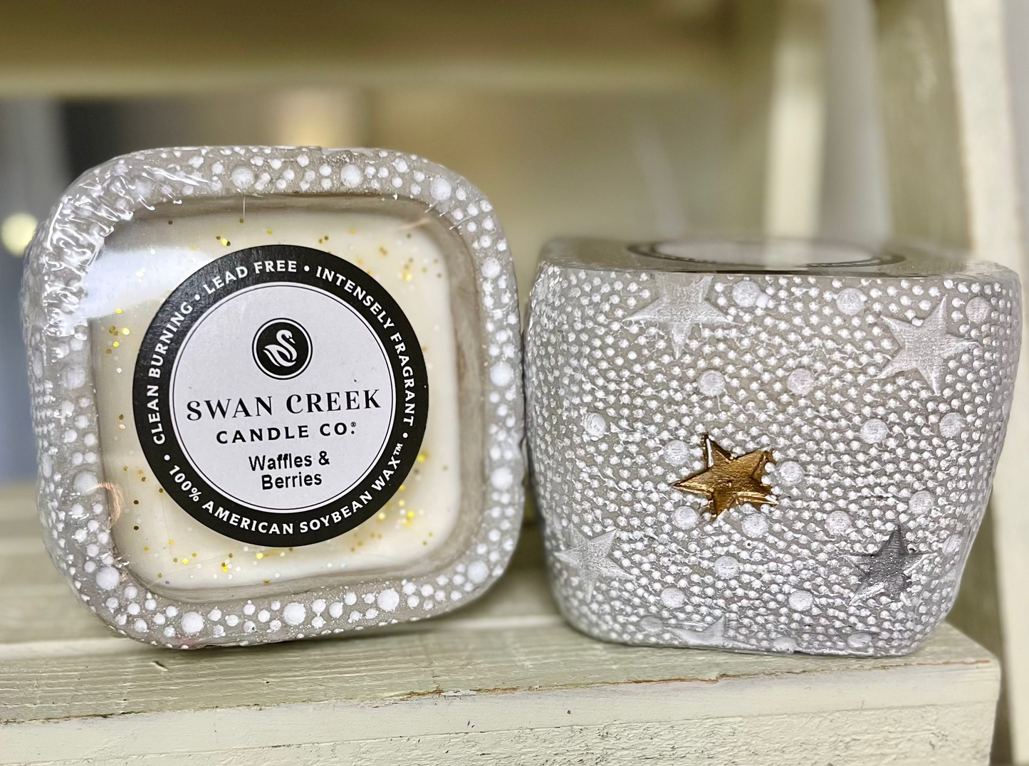 Swan Creek Waffles & Berries Candle - 10oz