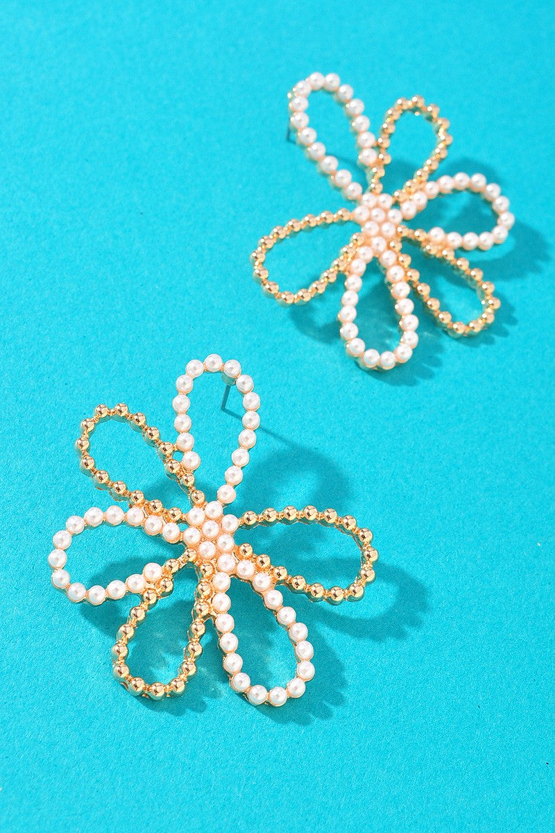 Pearl Flower Stud Earrings