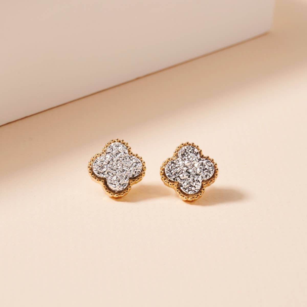 Flower Druzy Stone Stud Earrings-Gold/Silver