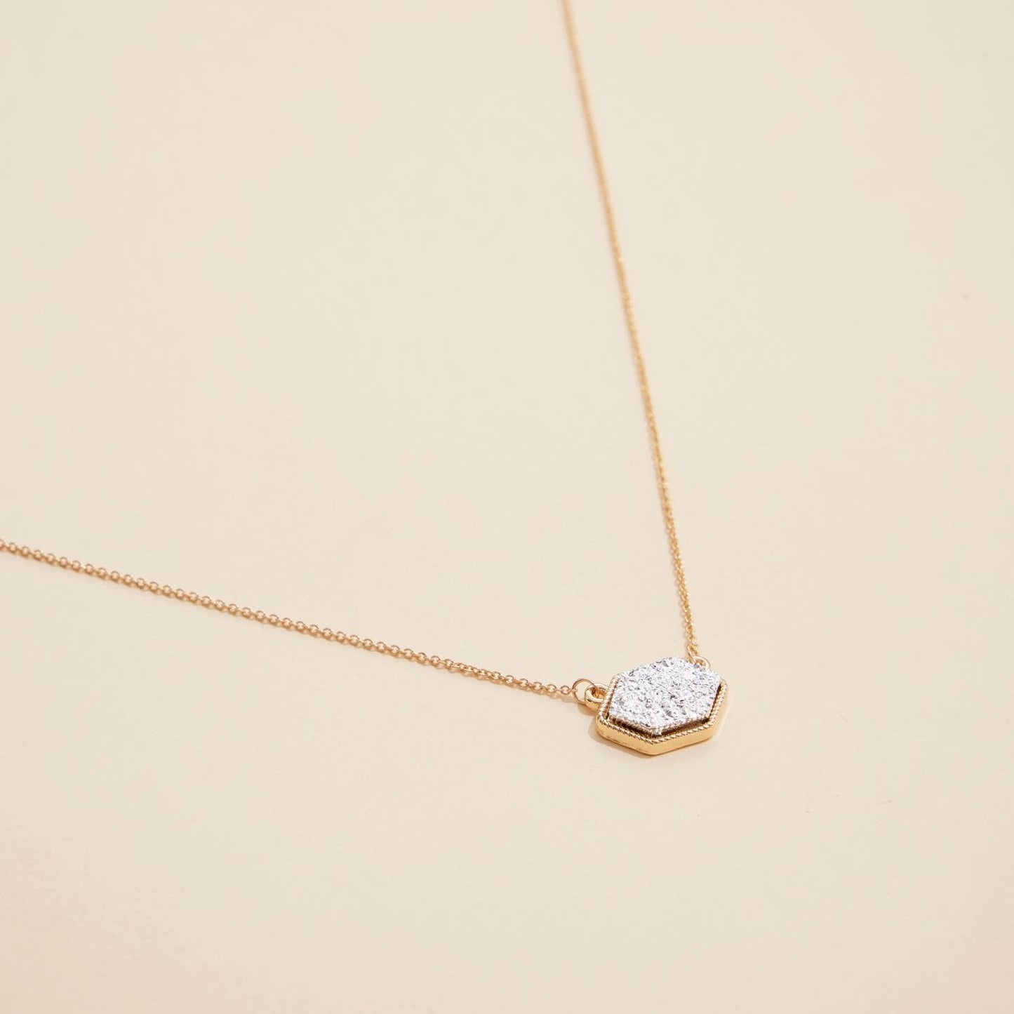 Hexagon Druzy Stone Charm Short Necklace-Gold/Silver