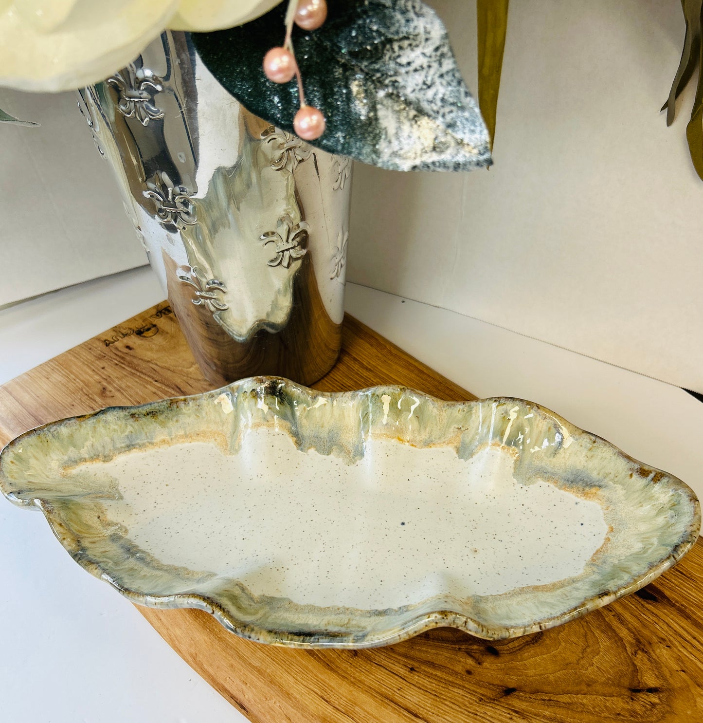 Etta B Leaf Tray-Magnolia