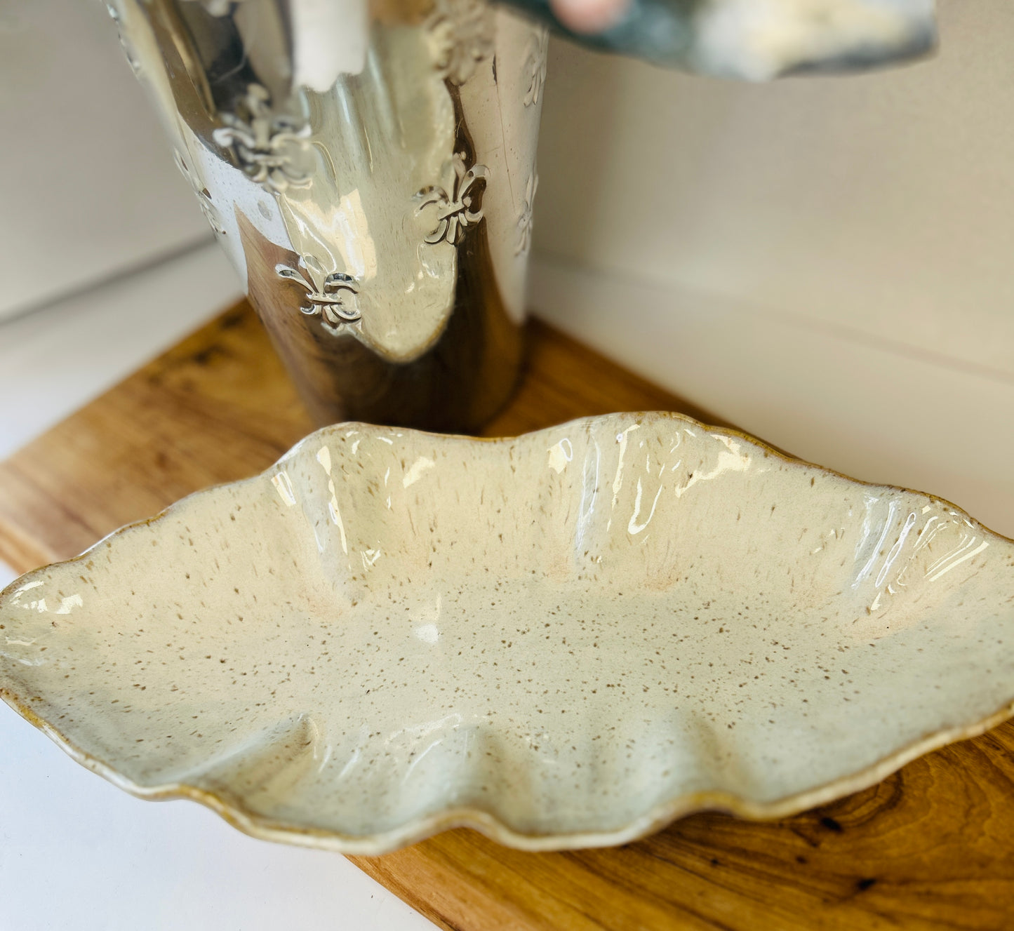 Etta B Leaf Tray-Chantilly Cream