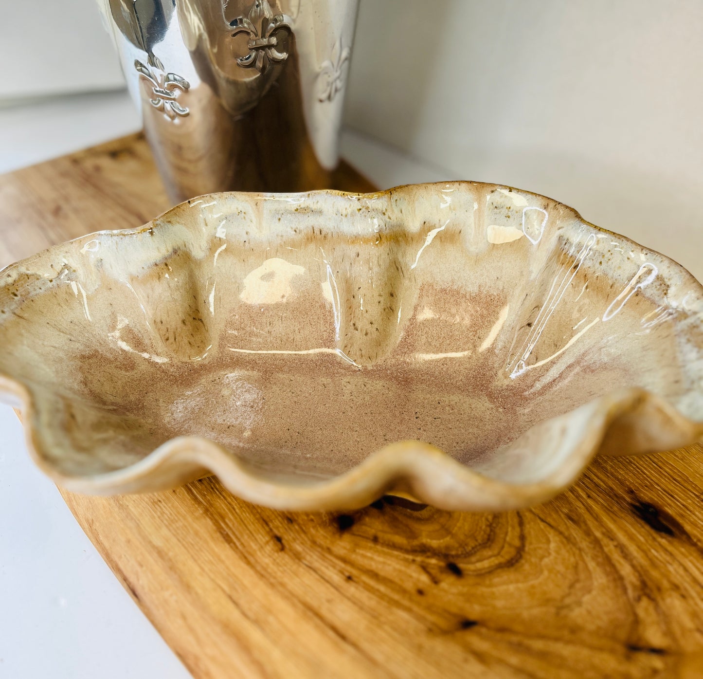 Etta B Flutter Dish-Primrose