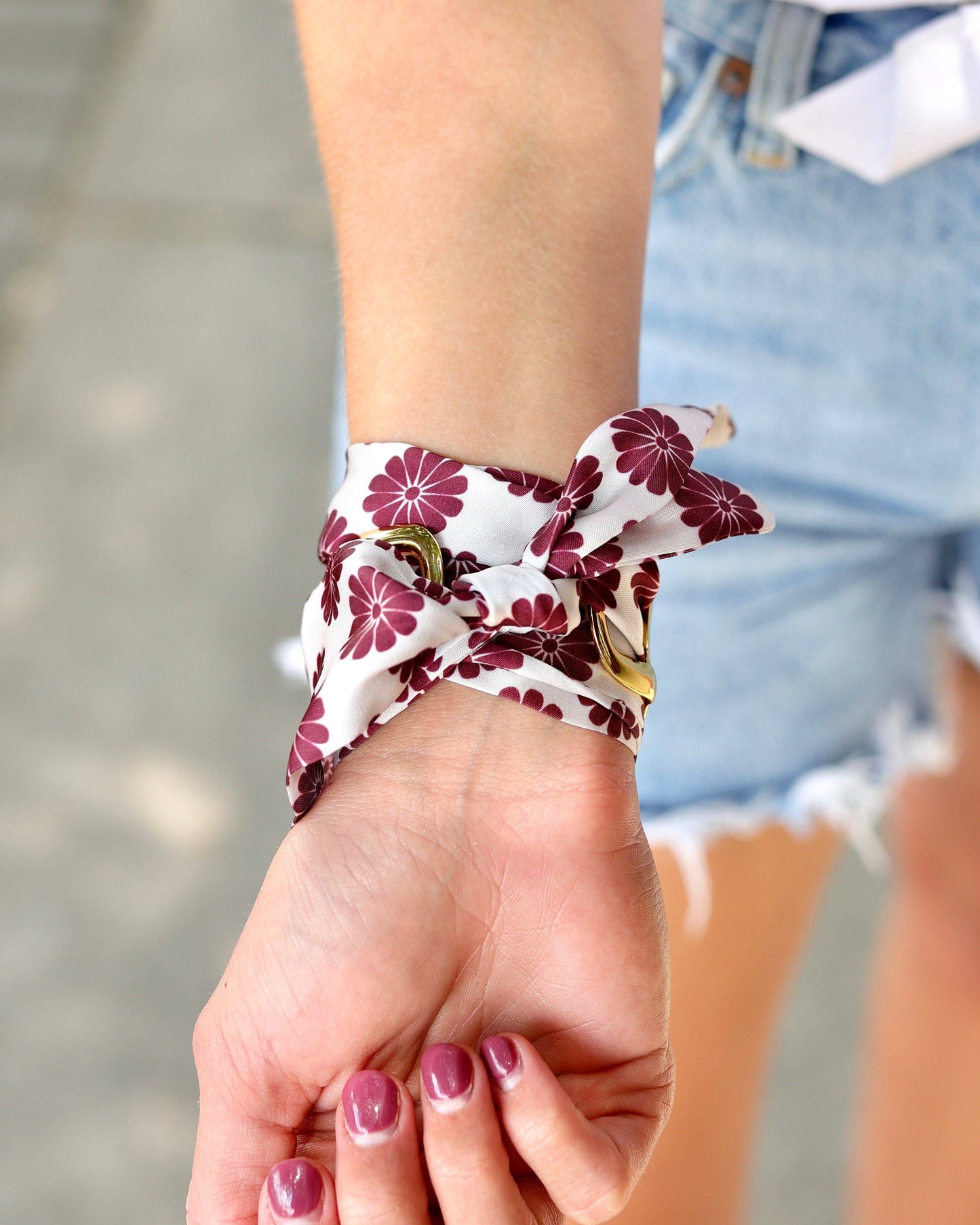 Serafina Scarf Floral Bracelet-Maroon
