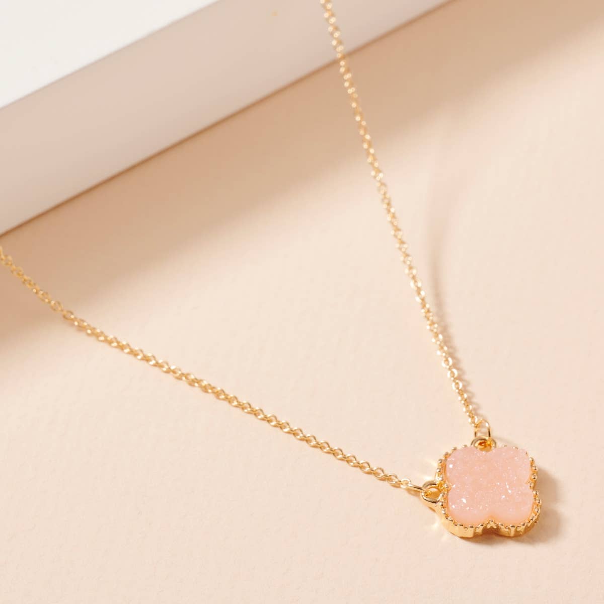 Flower Charm Druzy Stone Short Necklace-Peach