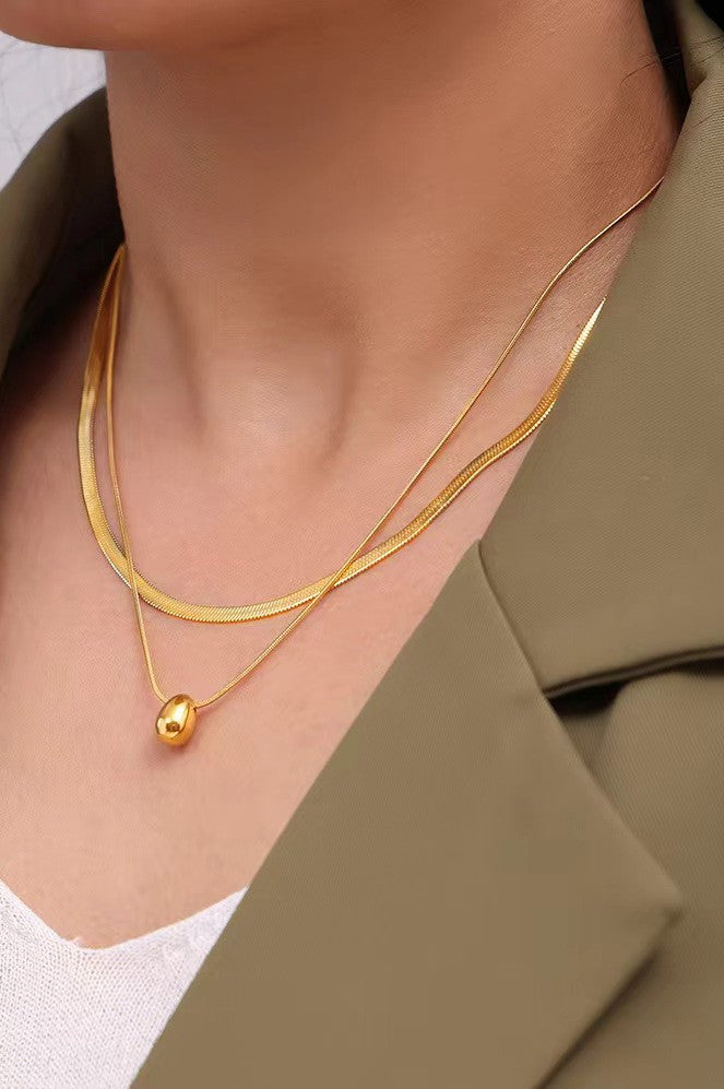Layered Chain Charm Necklace Set