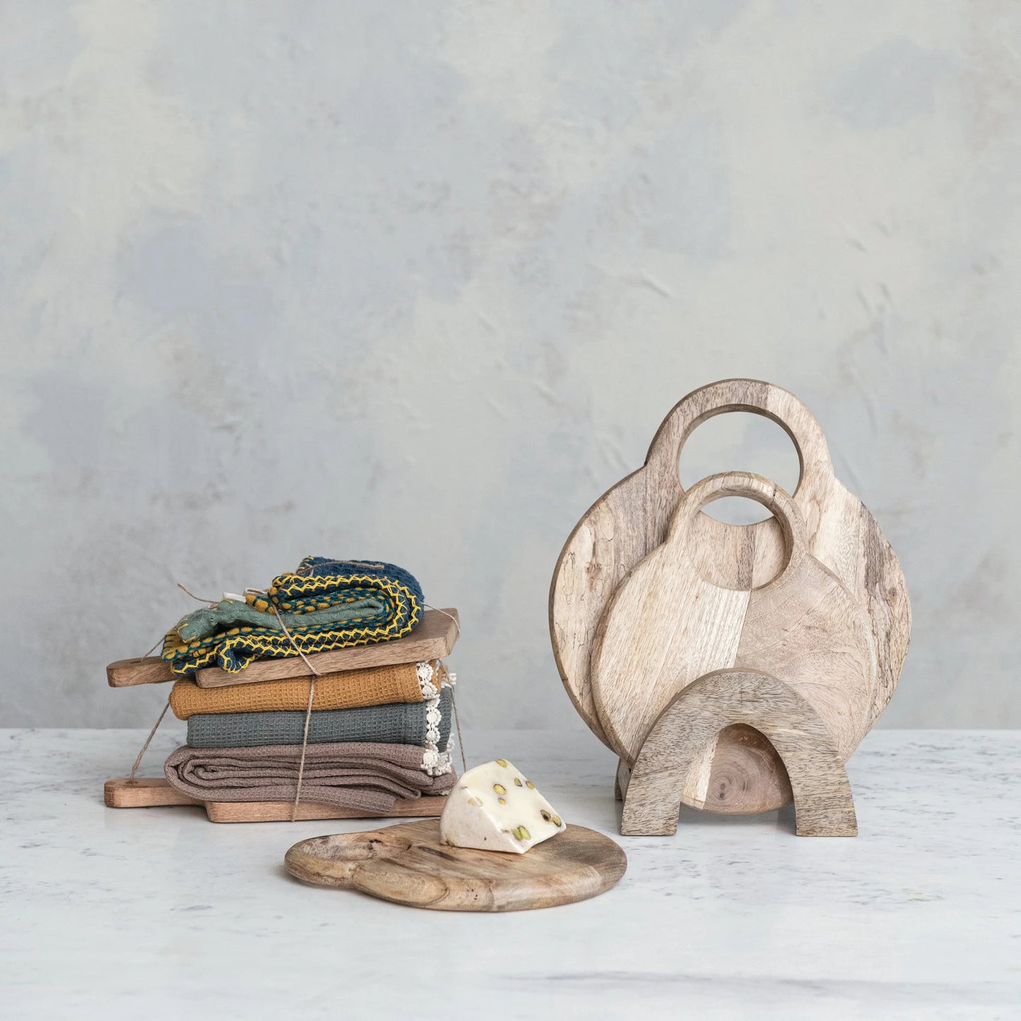 Mango Wood Cheese Board & Dish Cloth Set