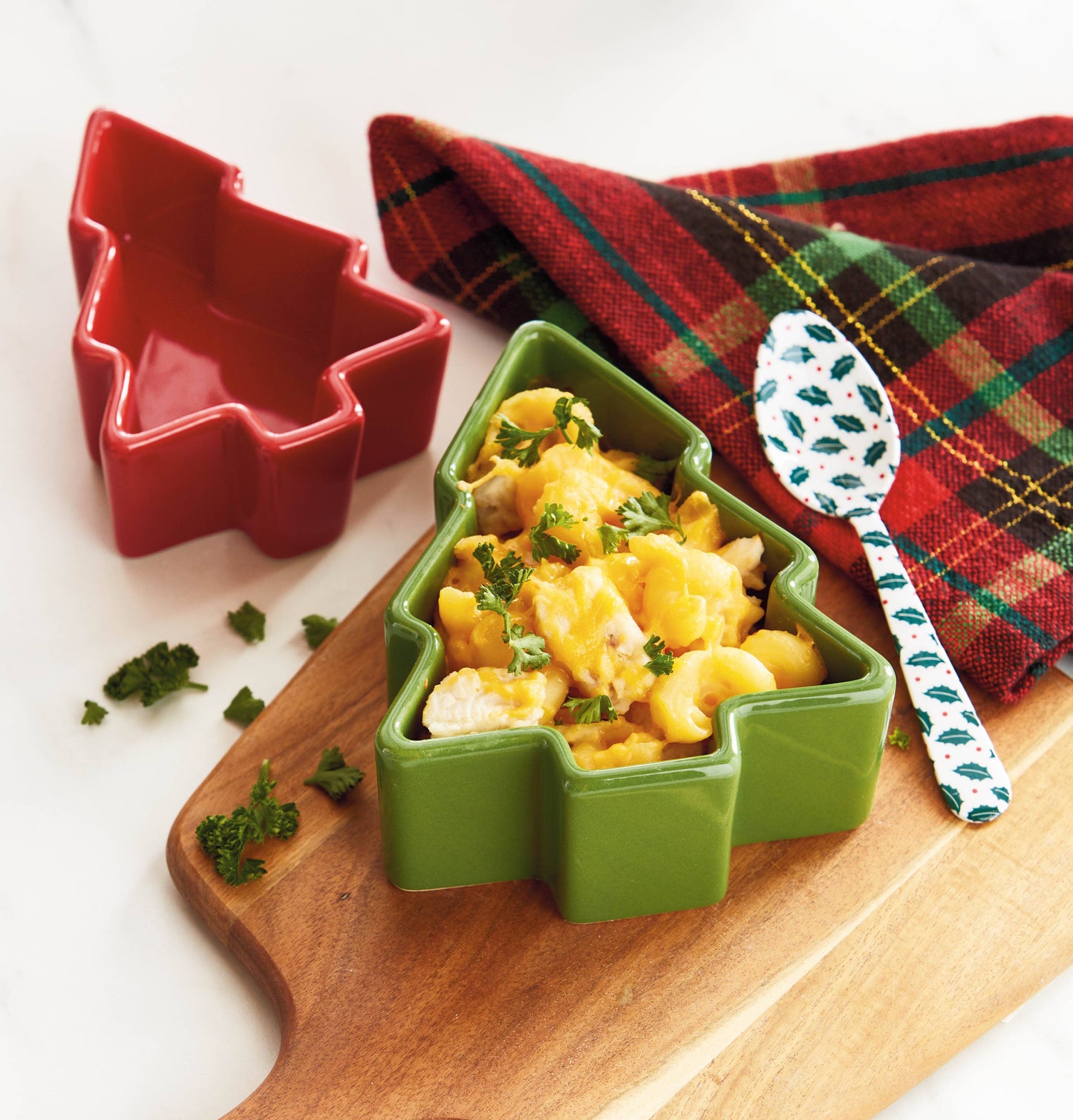 Christmas Tree Ramekin w/Chocolate Kisses-Red