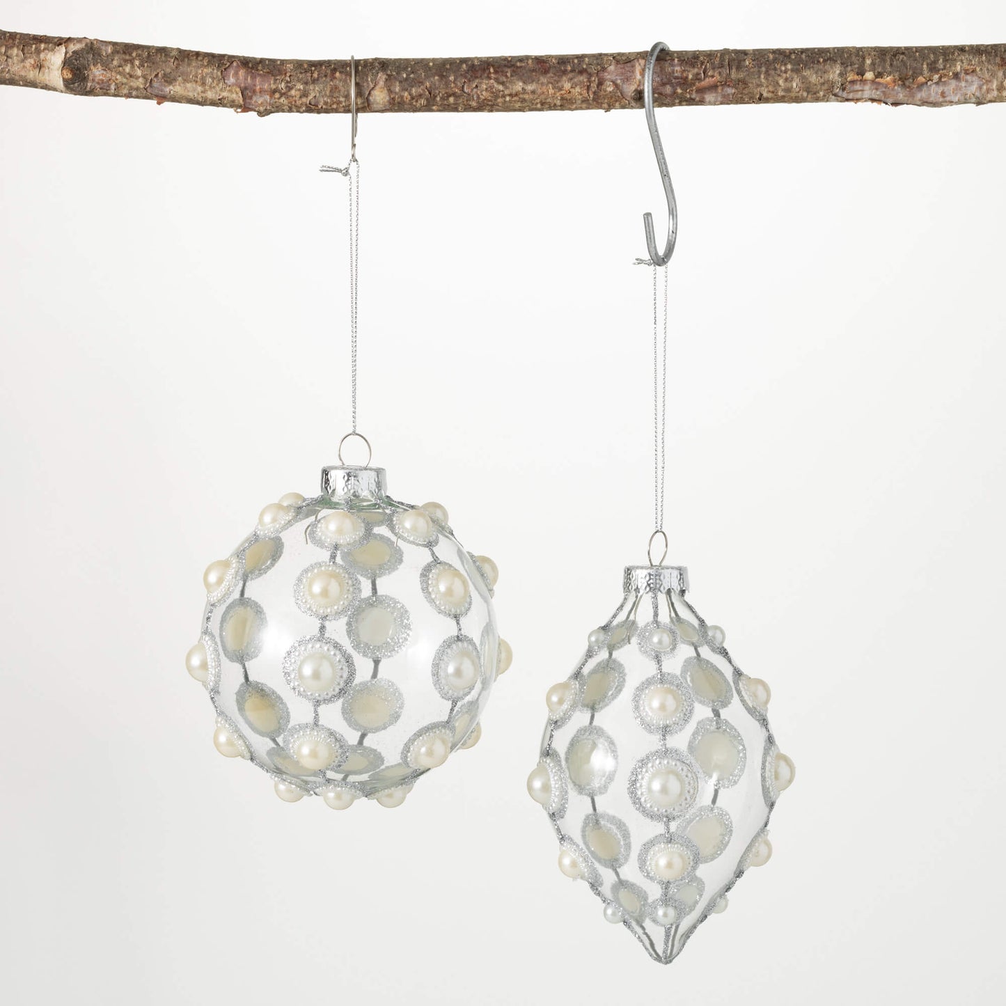 Pearl Trimmed Ball Ornament
