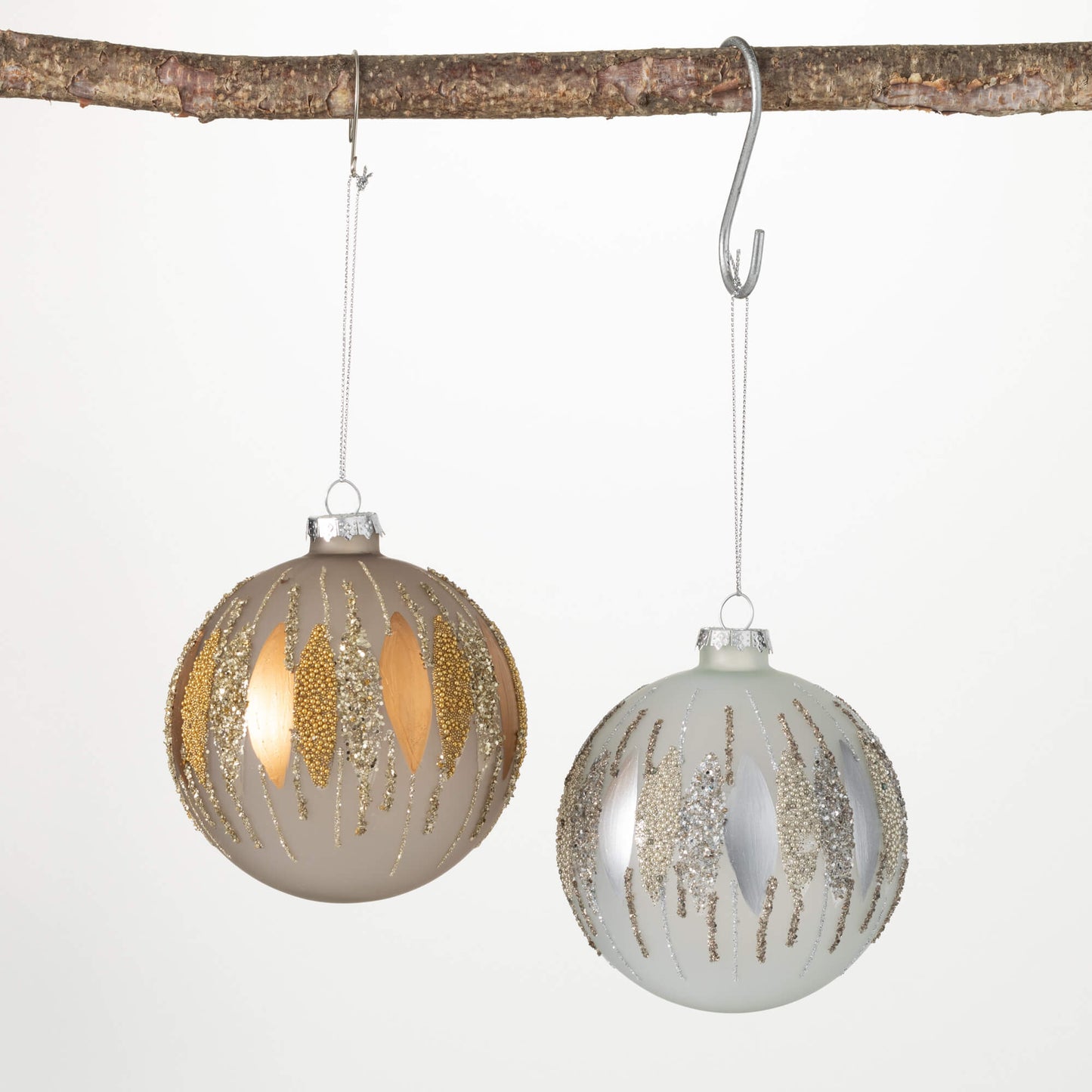 Vintage Star Ball Ornament