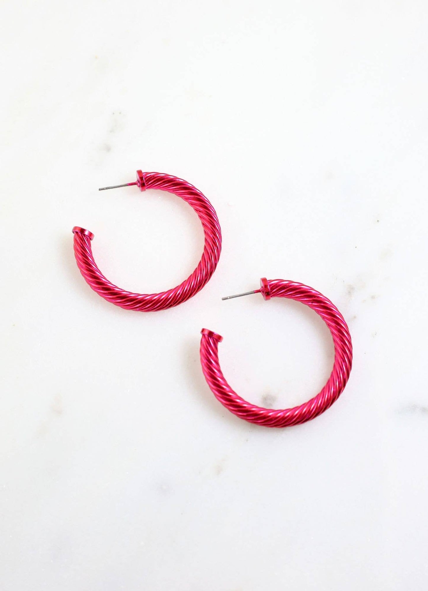 Duffer Cable Hoop Earring In Fuchsia