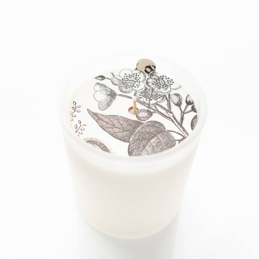 Formulary 55 Vintage Peony Glass Candle