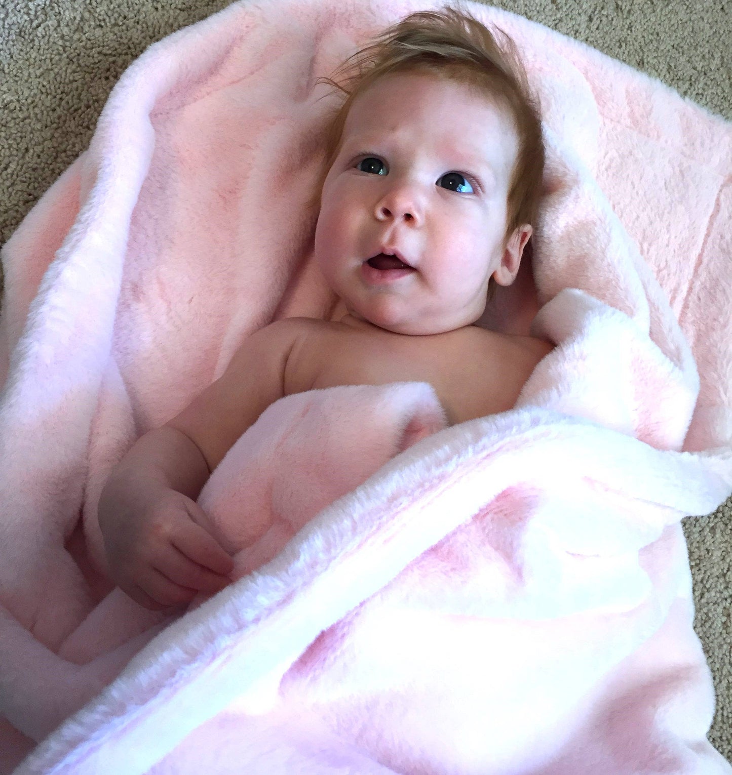 Maison Chic Light Pink Fur Blanket