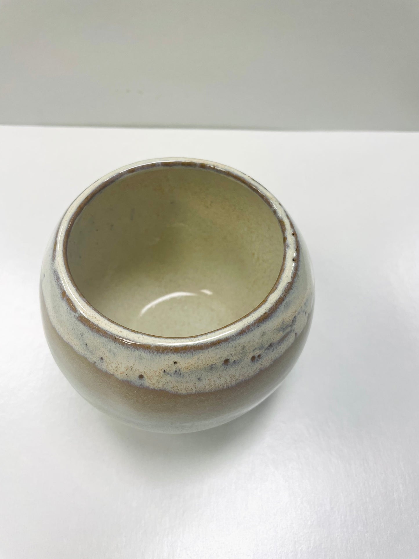 Etta B Small Globe Vase in Dogwood