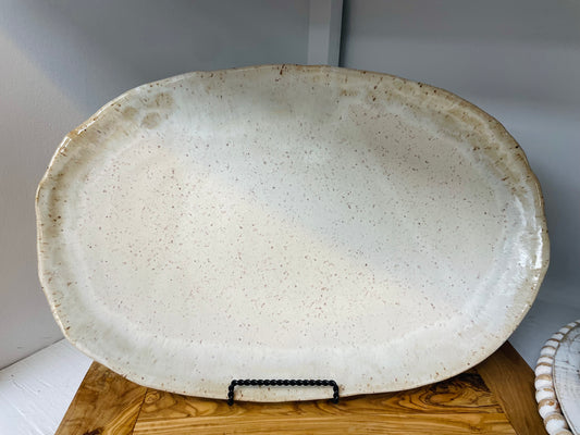 Etta B Oval Sandwich Platter In Dogwood