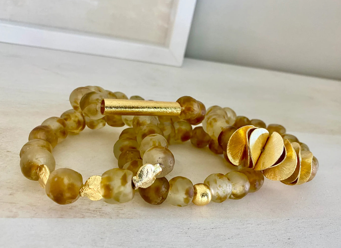 Coastal Grit Brown Swirl Seascape Bracelet- Gold Ball