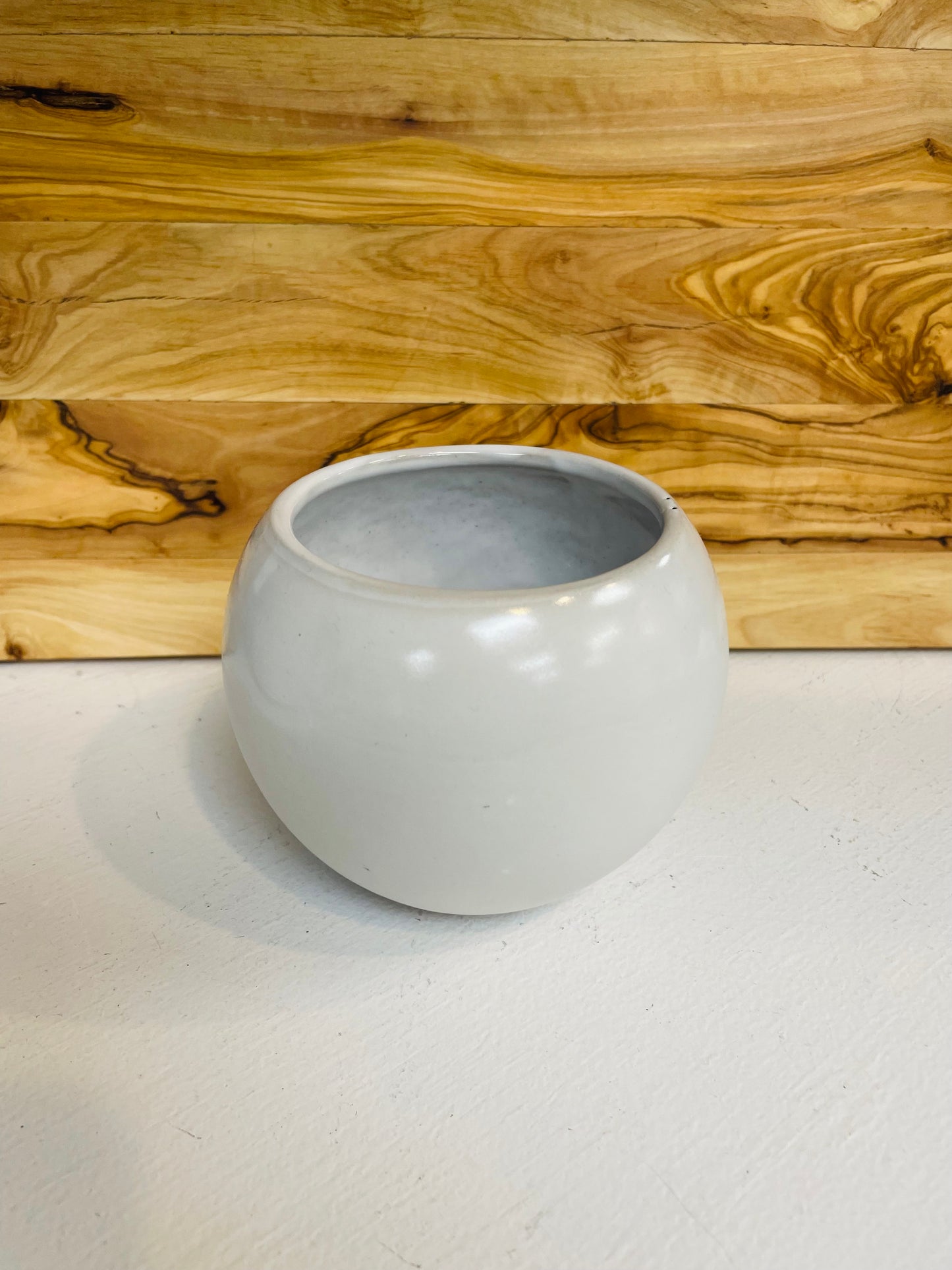 EB Small Globe Vase in Simply White