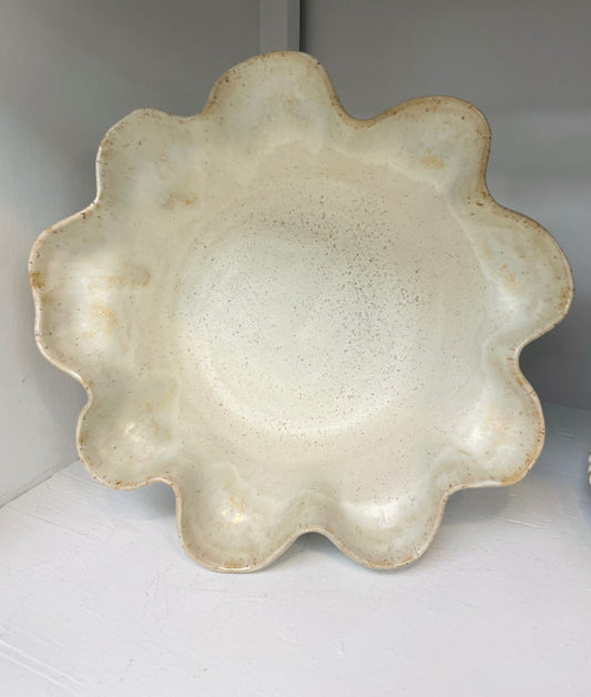 Etta B Large Fruit Bowl In Dogwood