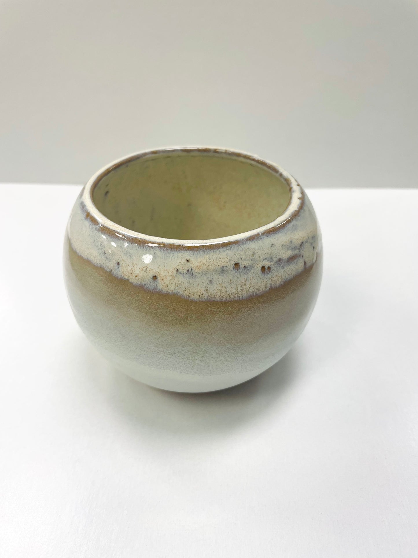Etta B Small Globe Vase in Dogwood