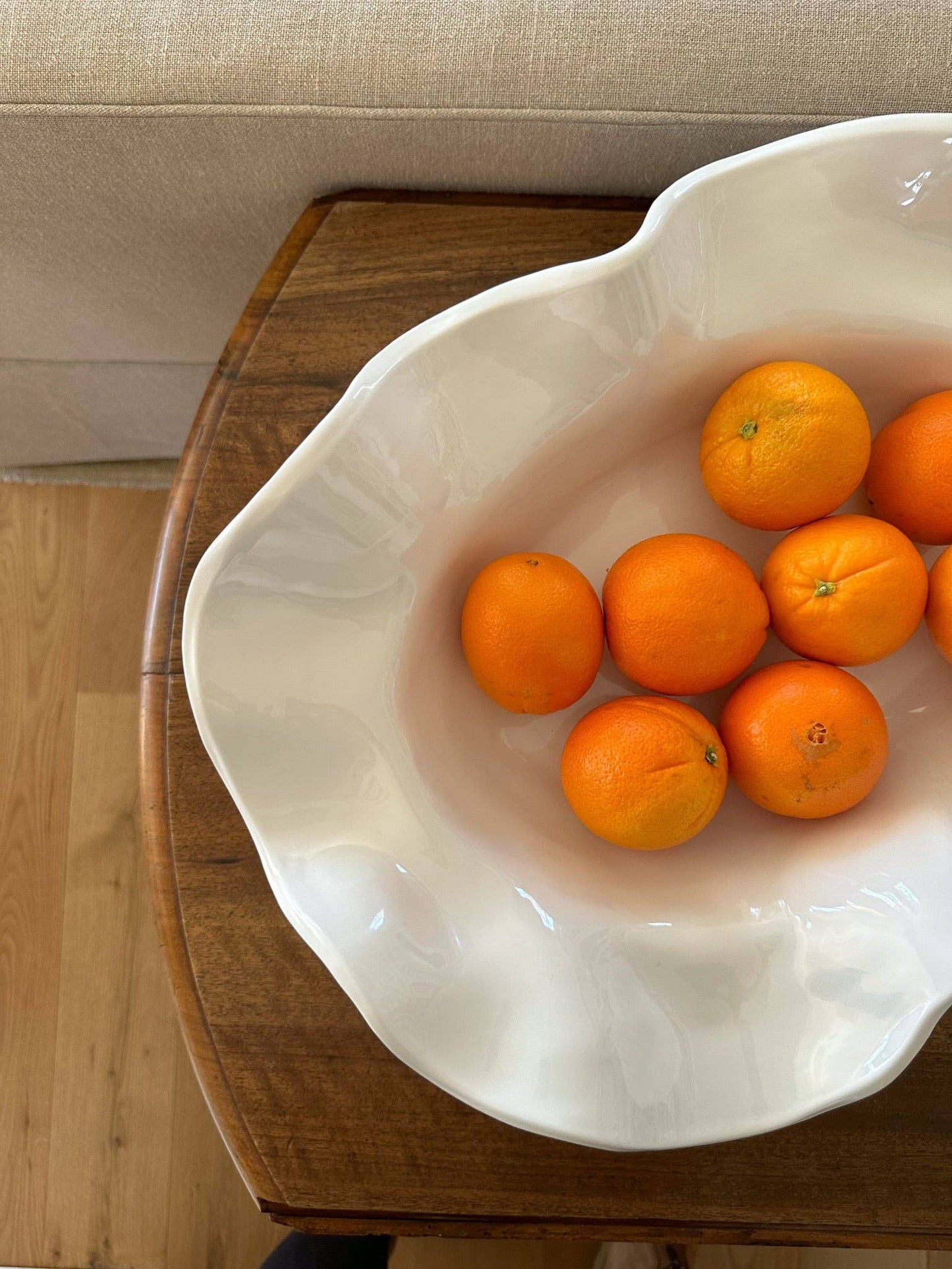 19"Large Wavy Melamine Bowl: White