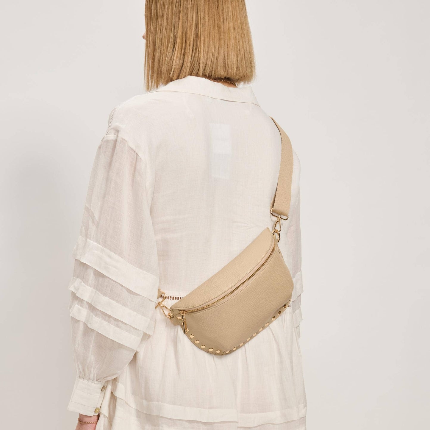 Gizelle Belt Bag: Natural