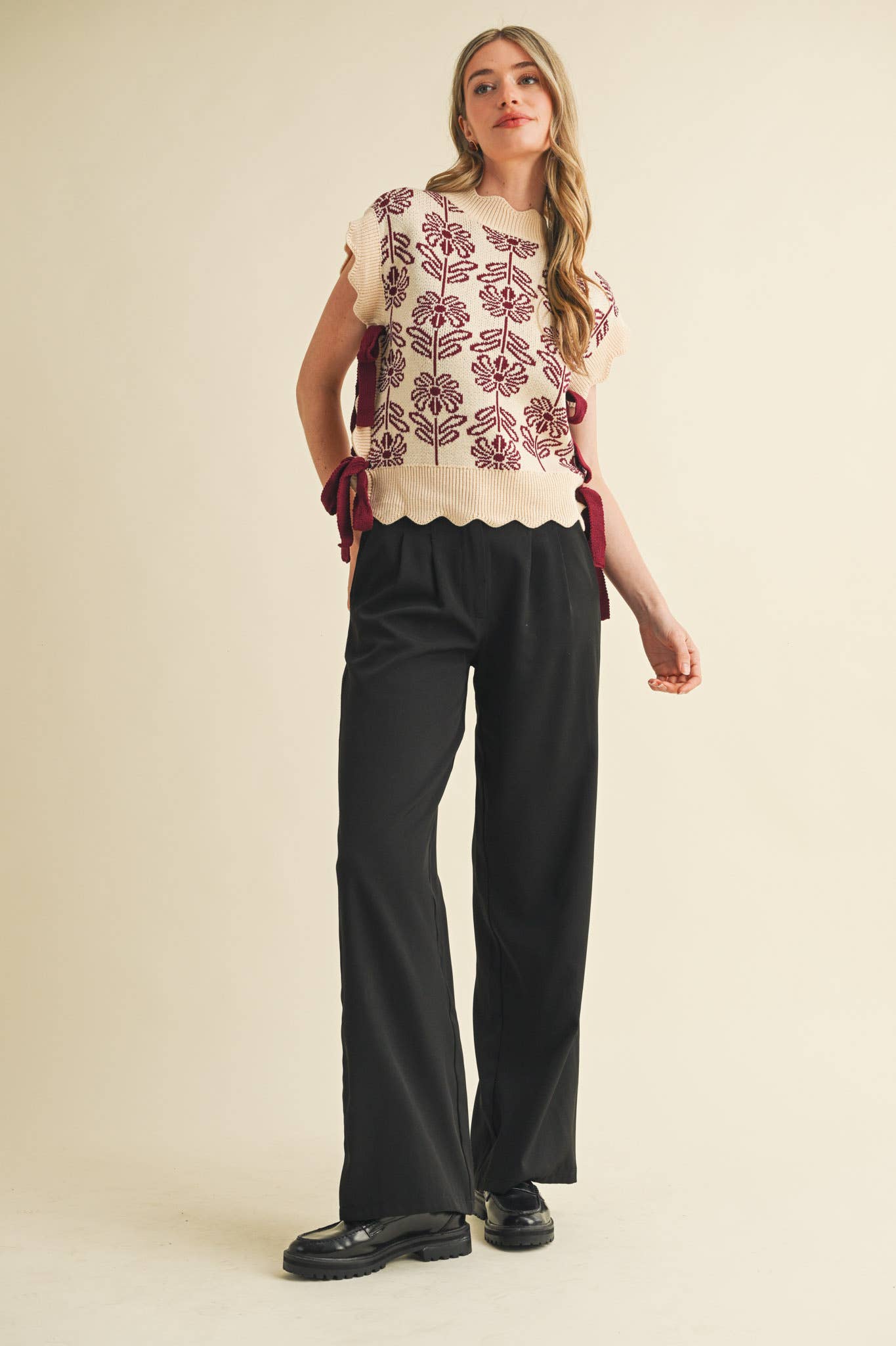 Burgundy bloom knit tie top