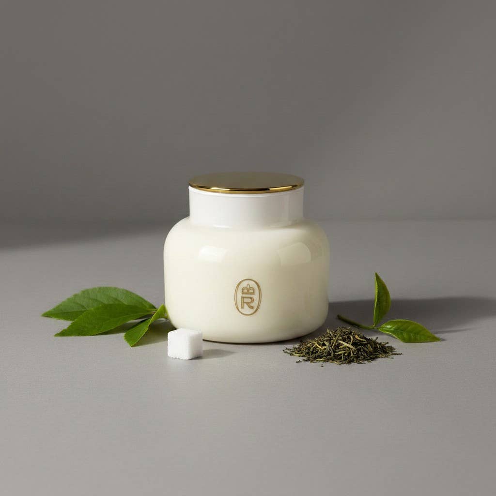 20 oz Heritage Candle: Belle