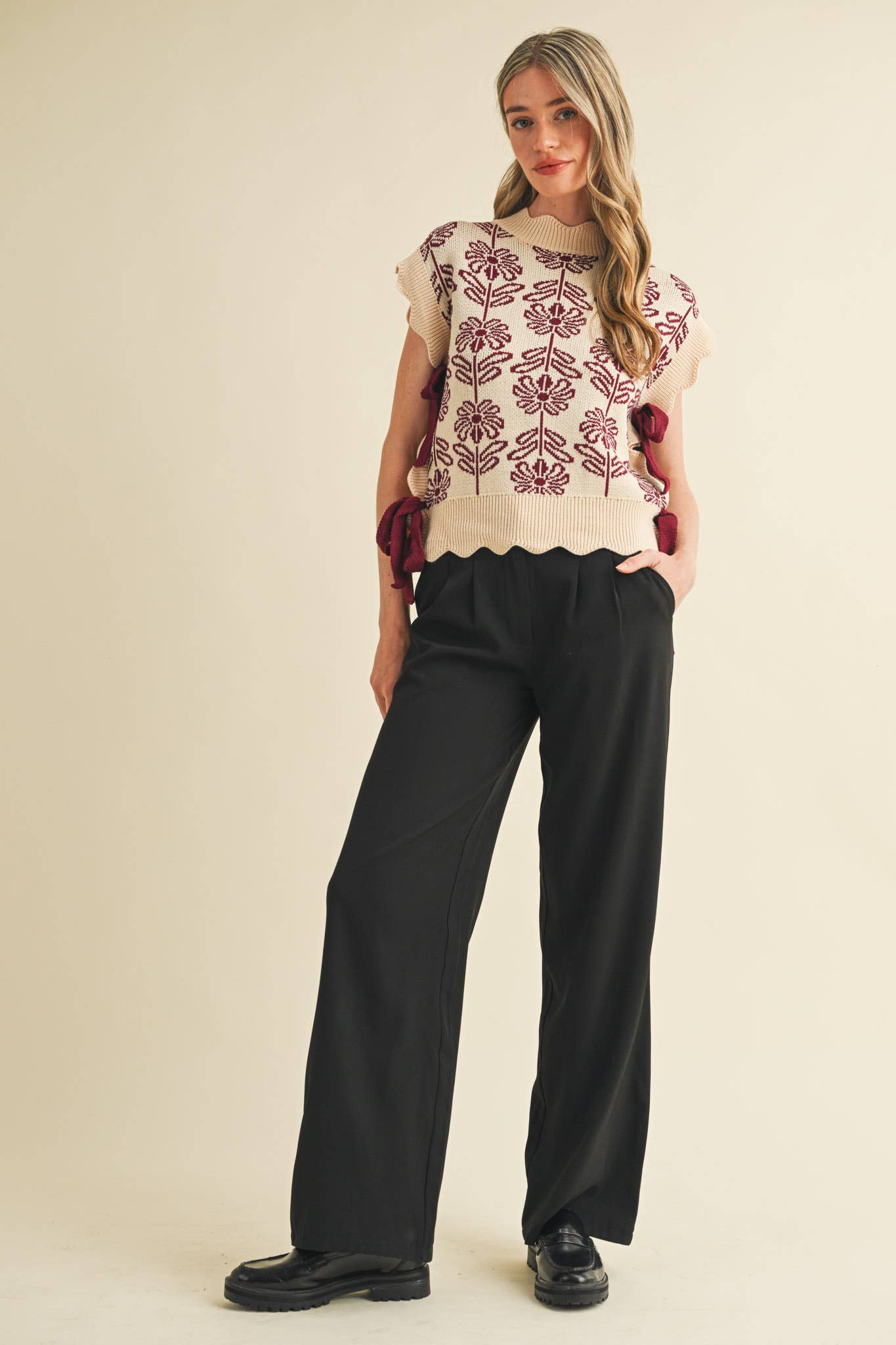 Burgundy bloom knit tie top