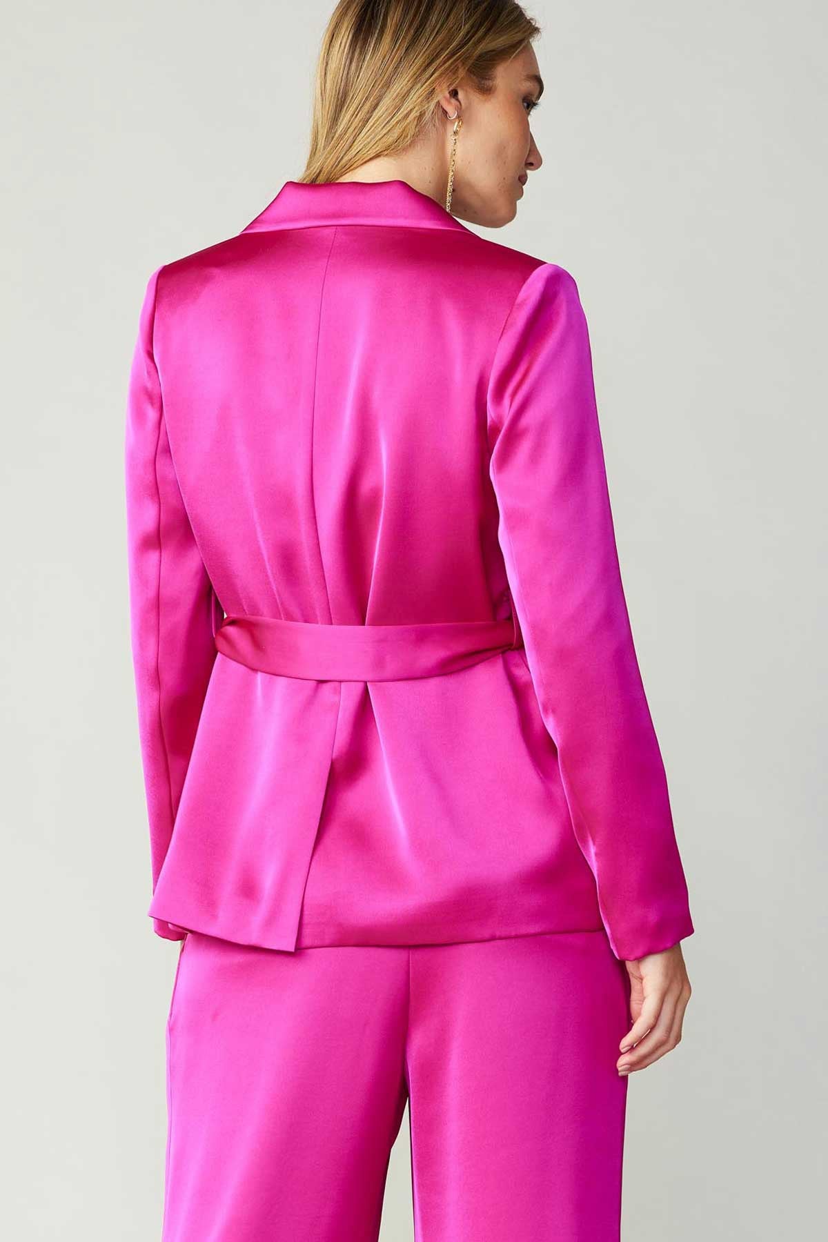 Silky One Button Jacket with Belt