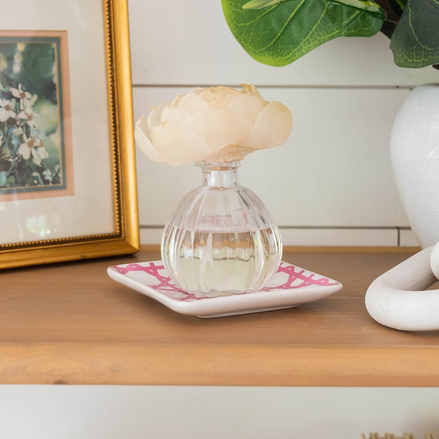 Greenleaf Saffron & Silk Flower Diffuser