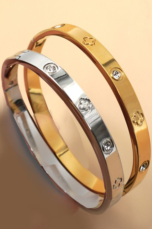 Clover & Rhinestone Bangle-Silver