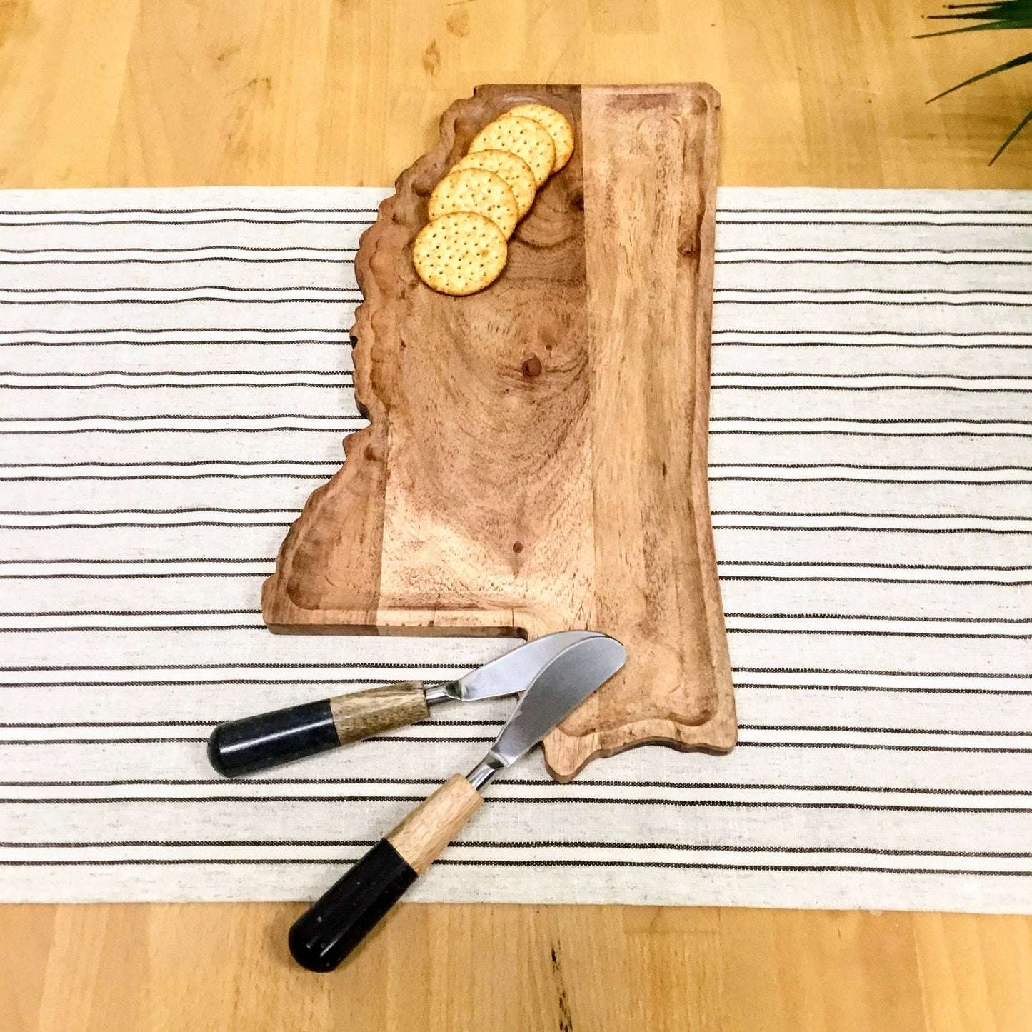 Mississippi Acacia Wood Cutting Board