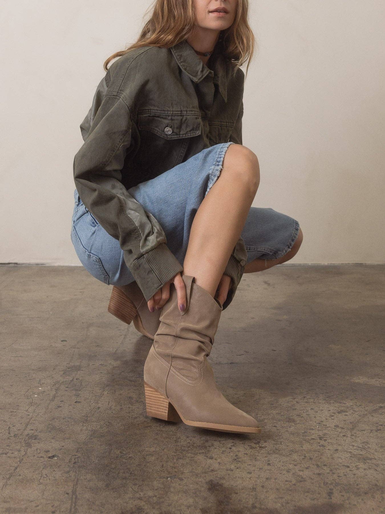 Kit Dark Taupe Slouchy Western Bootie