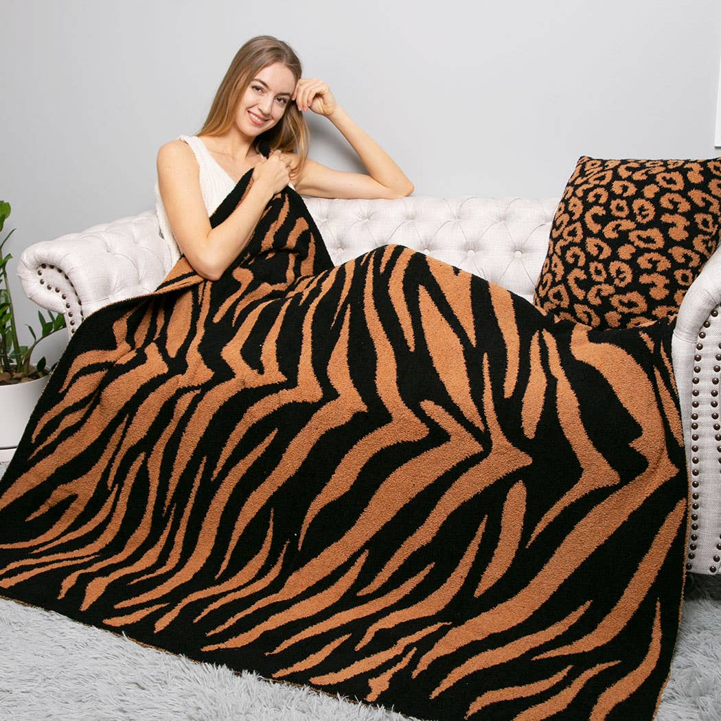 Tiger Print Comfort Throw Blanket