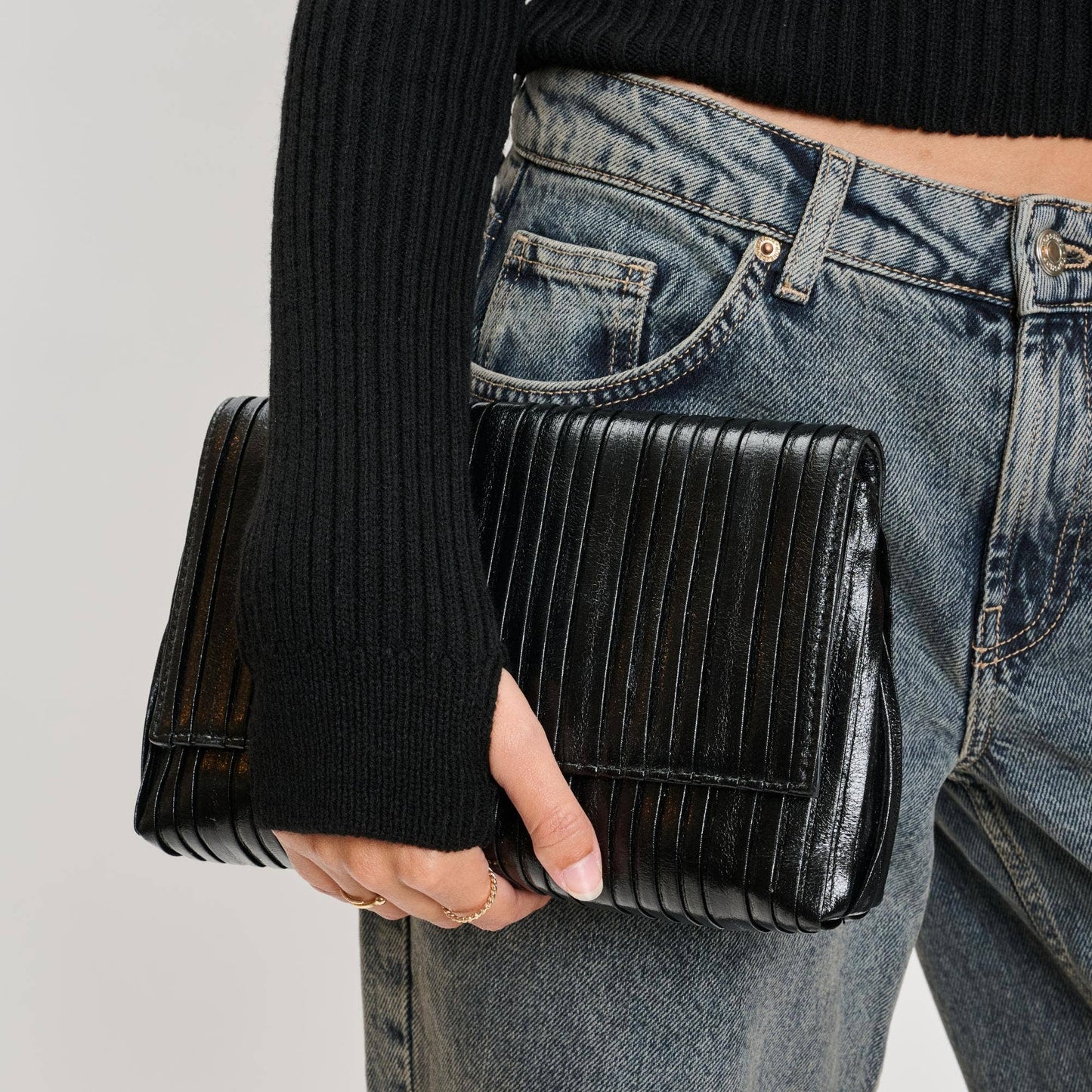 Esmeralda Clutch Handbag: Black
