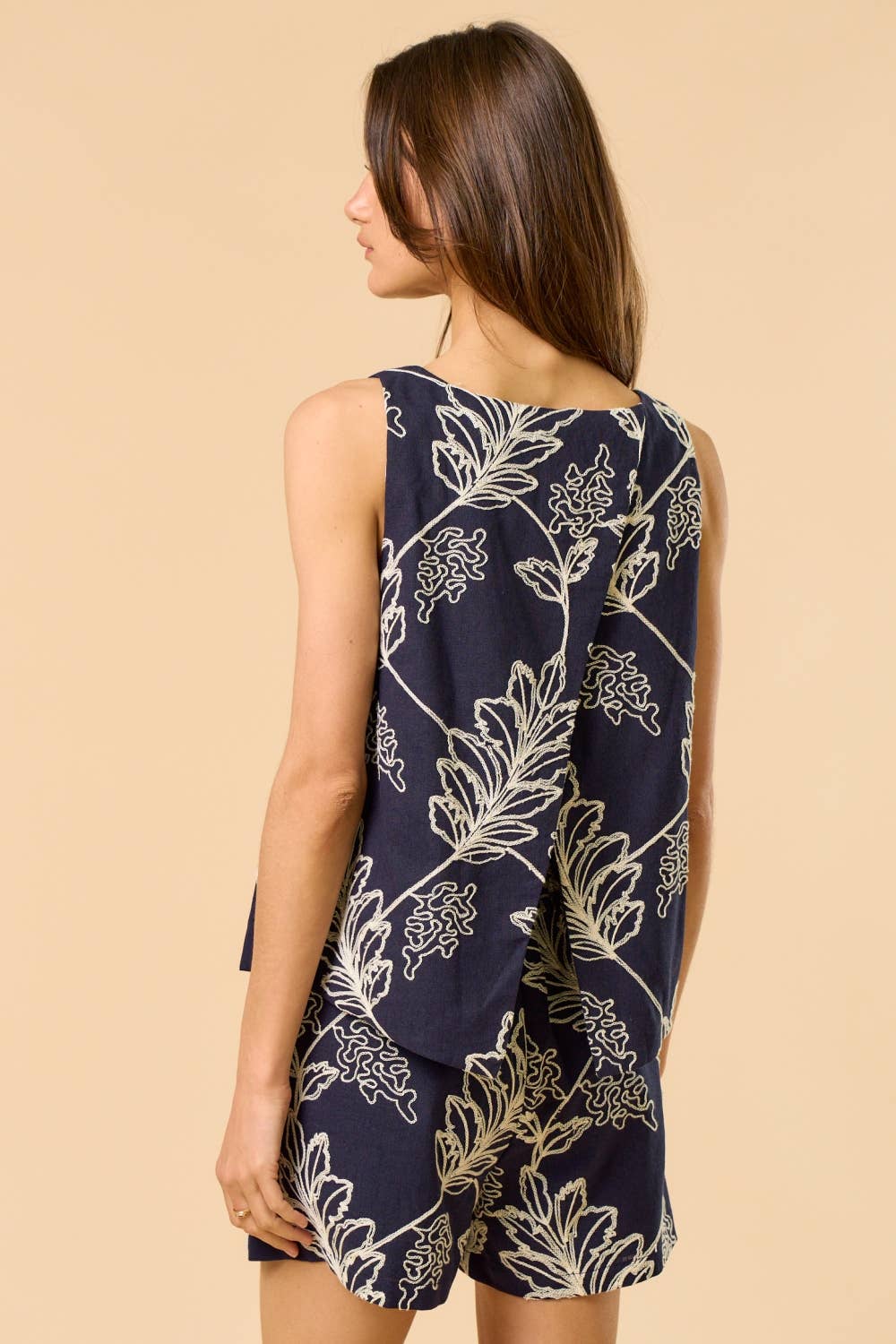 Sleeveless Embroidery Top with Shorts Set