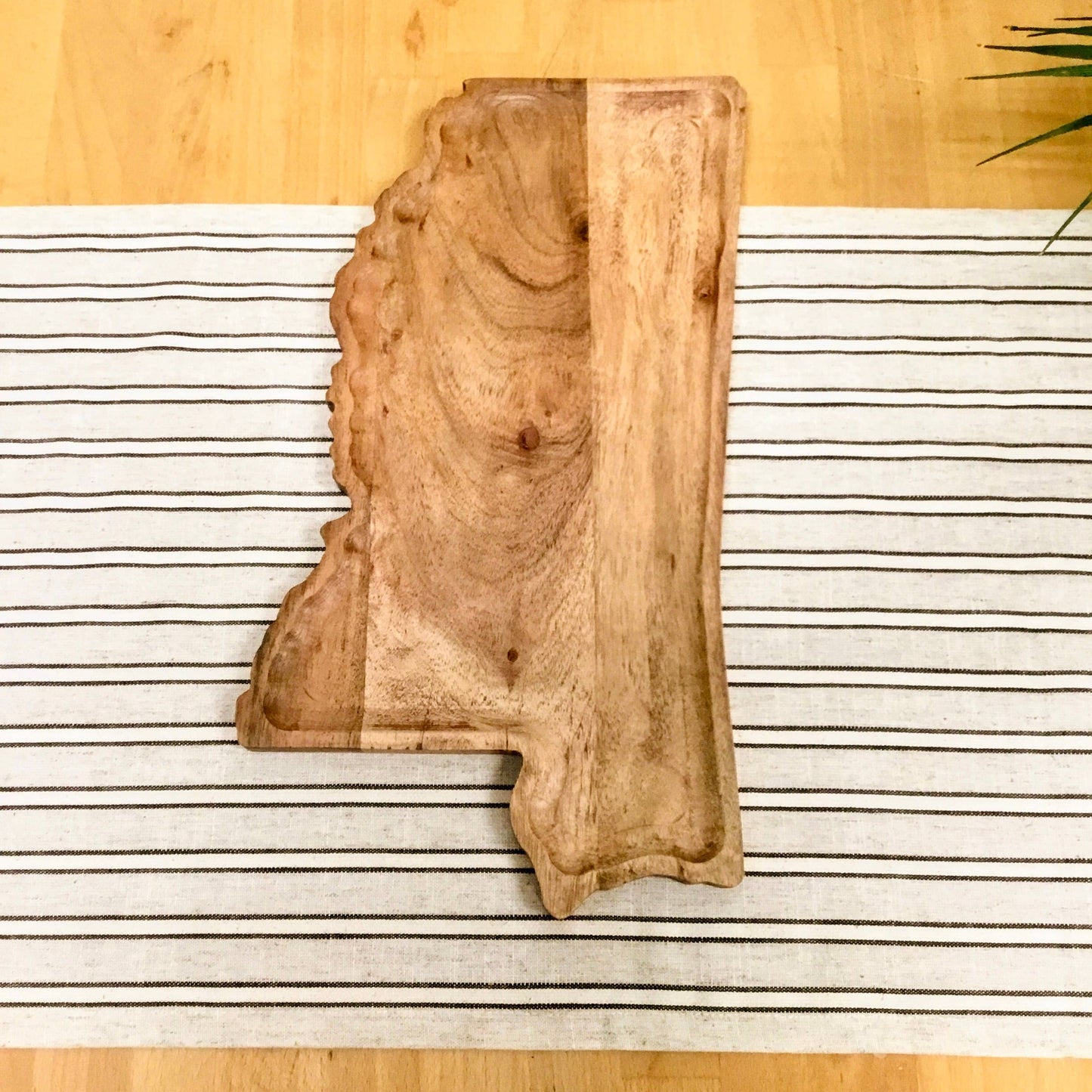 Mississippi Acacia Wood Cutting Board