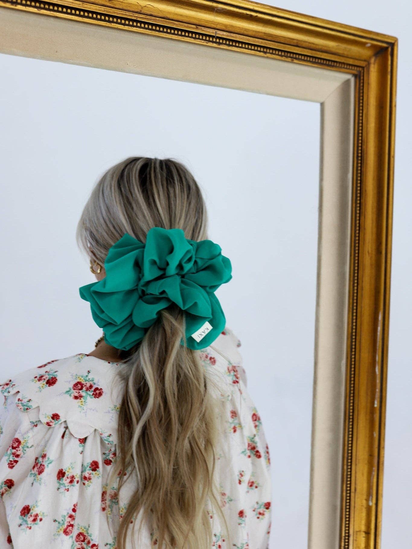Jumbo Scrunchie- Purple