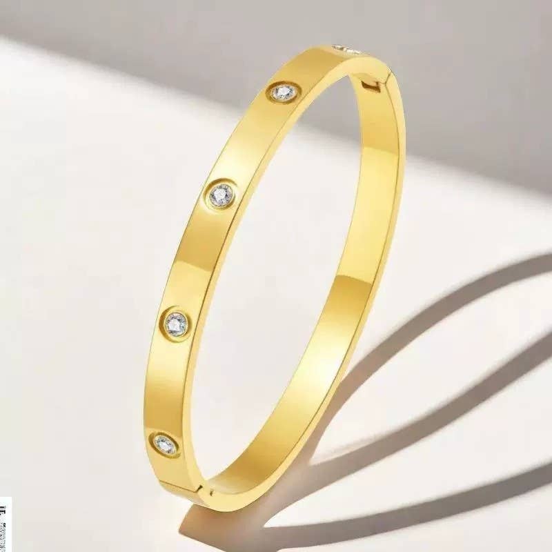 Lola Gold Bangle