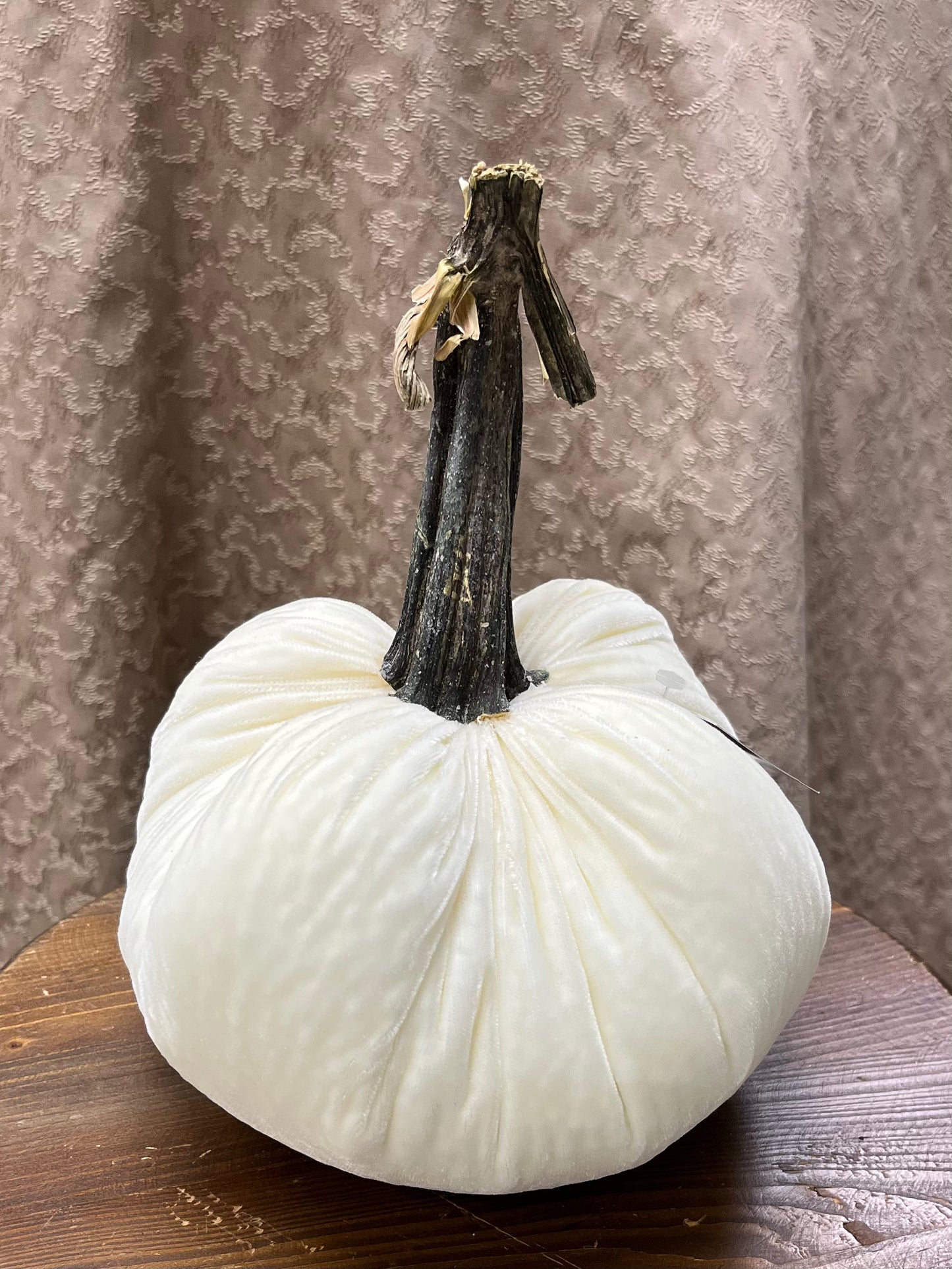 8 inch Pumpkins