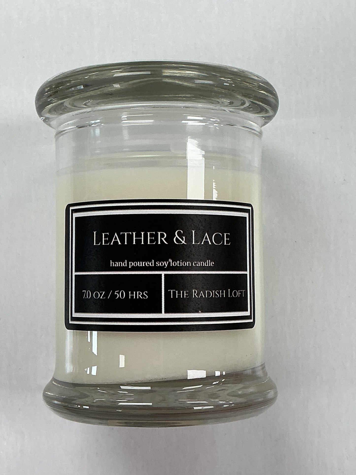 Hand poured soy lotion candle-7oz-Leather & Lace