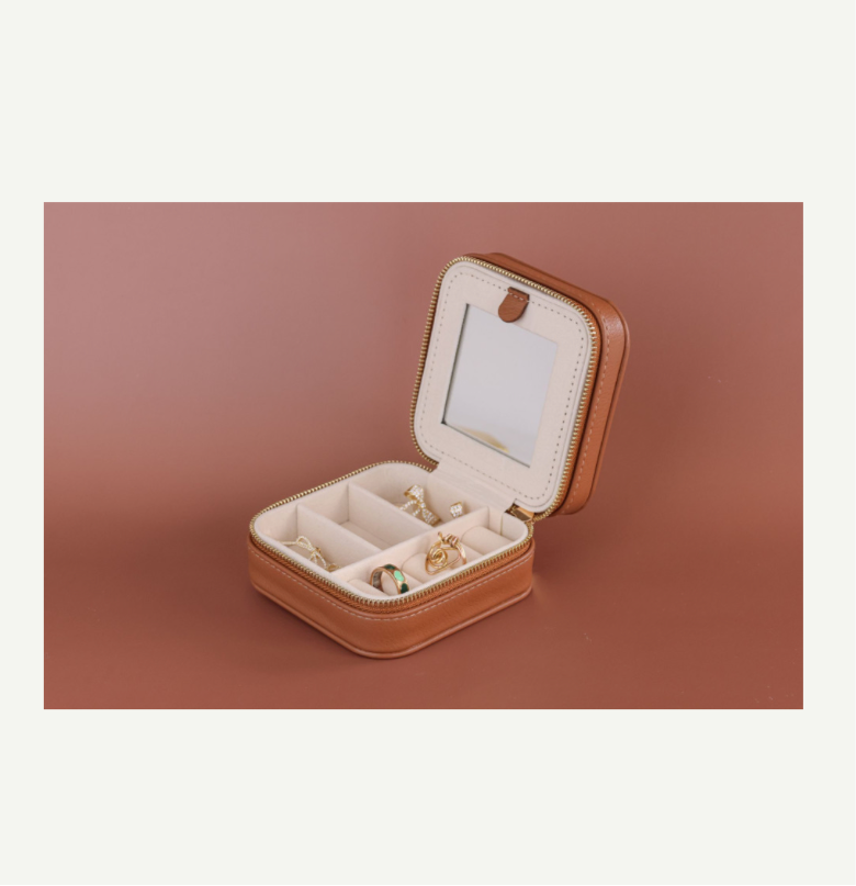 Leather Jewelry Case - Ivory