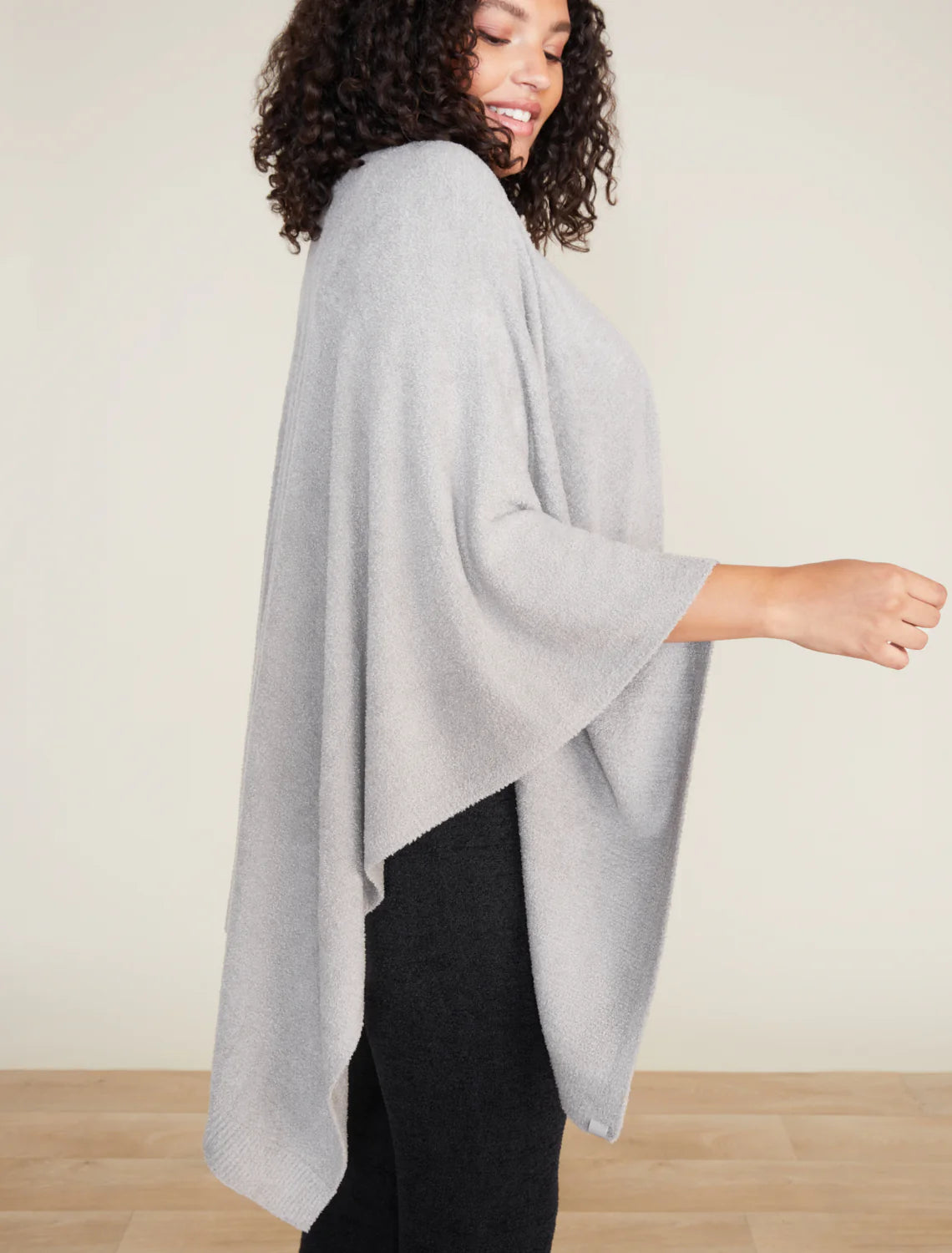 Barefoot Dreams Heathered Weekend Wrap - Dove Gray